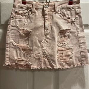 American Eagle super stretch distressed mini skirt